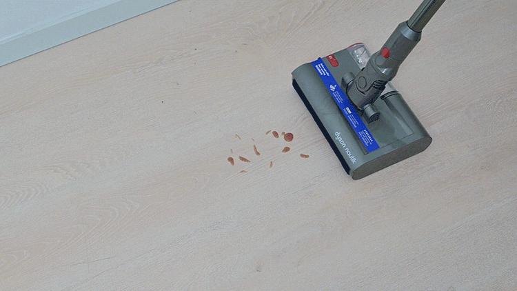 戴森v12吸尘器洗地,戴森吸尘器洗地机测评