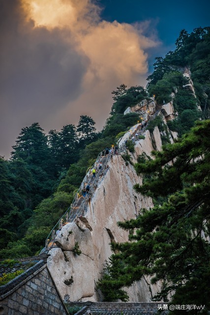 五岳归来不看山是什么地方,五岳归来不看山的山是哪个山