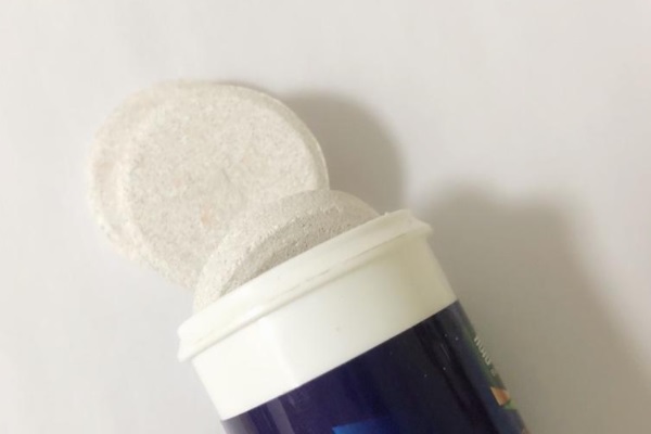 牛磺酸泡腾片成分使用效果说明,牛磺酸泡腾片有无色无味的吗