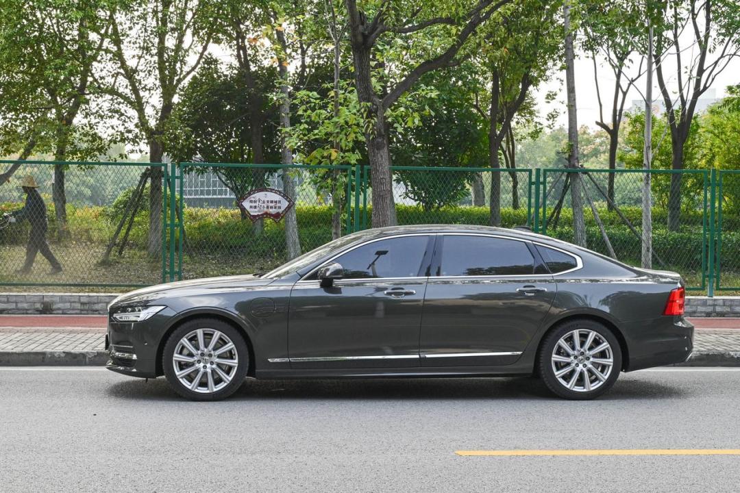 三十万买音响送车suv,三十万买音响送车