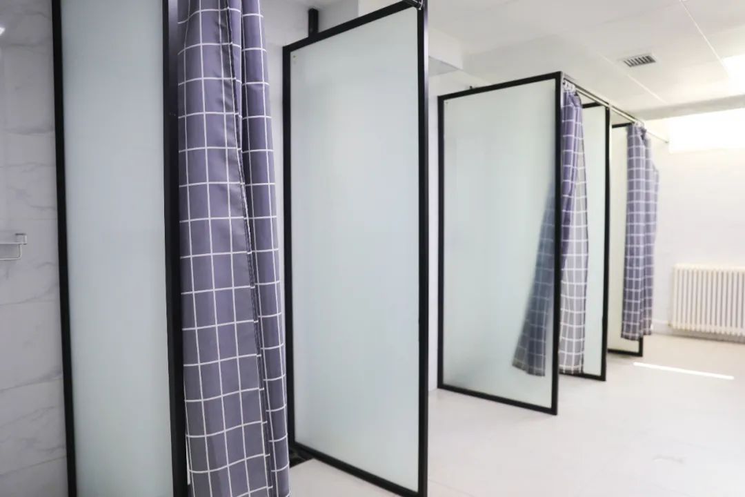 数字+干货，选择大连理工的8大理由！欢迎电联！