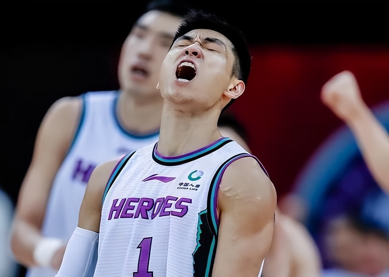 山东男篮首胜高诗岩怒吼庆祝,cba山东西王高诗岩原来是哪个队的