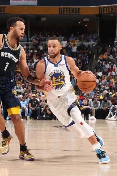 nba球星上脚球鞋2022排名,nba季后赛上脚