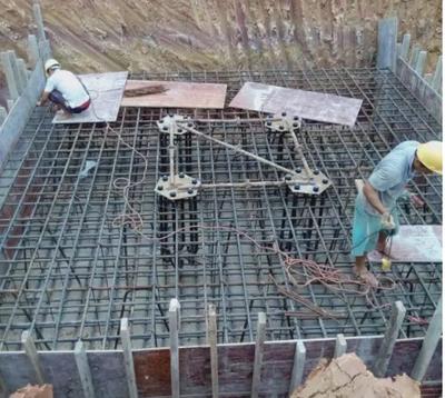 工地建筑用的升降机,施工升降机可以用塔吊安装吗