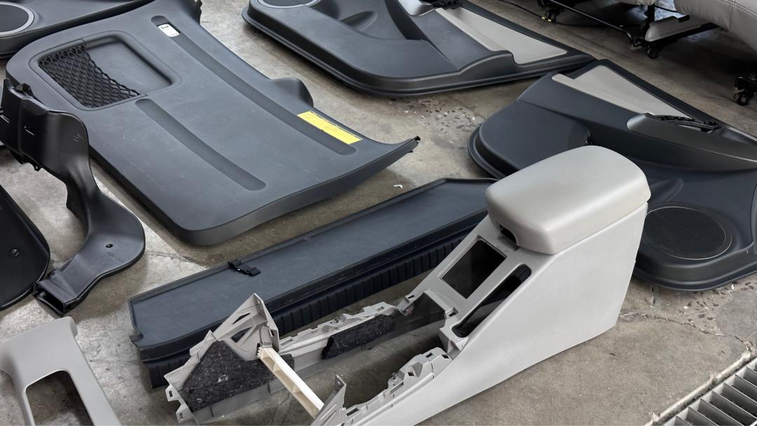 老rav4车翻新改造全过程,老款rav4比新款好太多