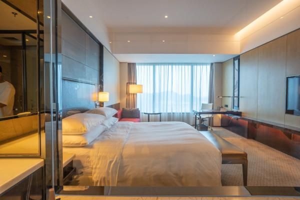 美食与美景并存,美食与美景交相辉映