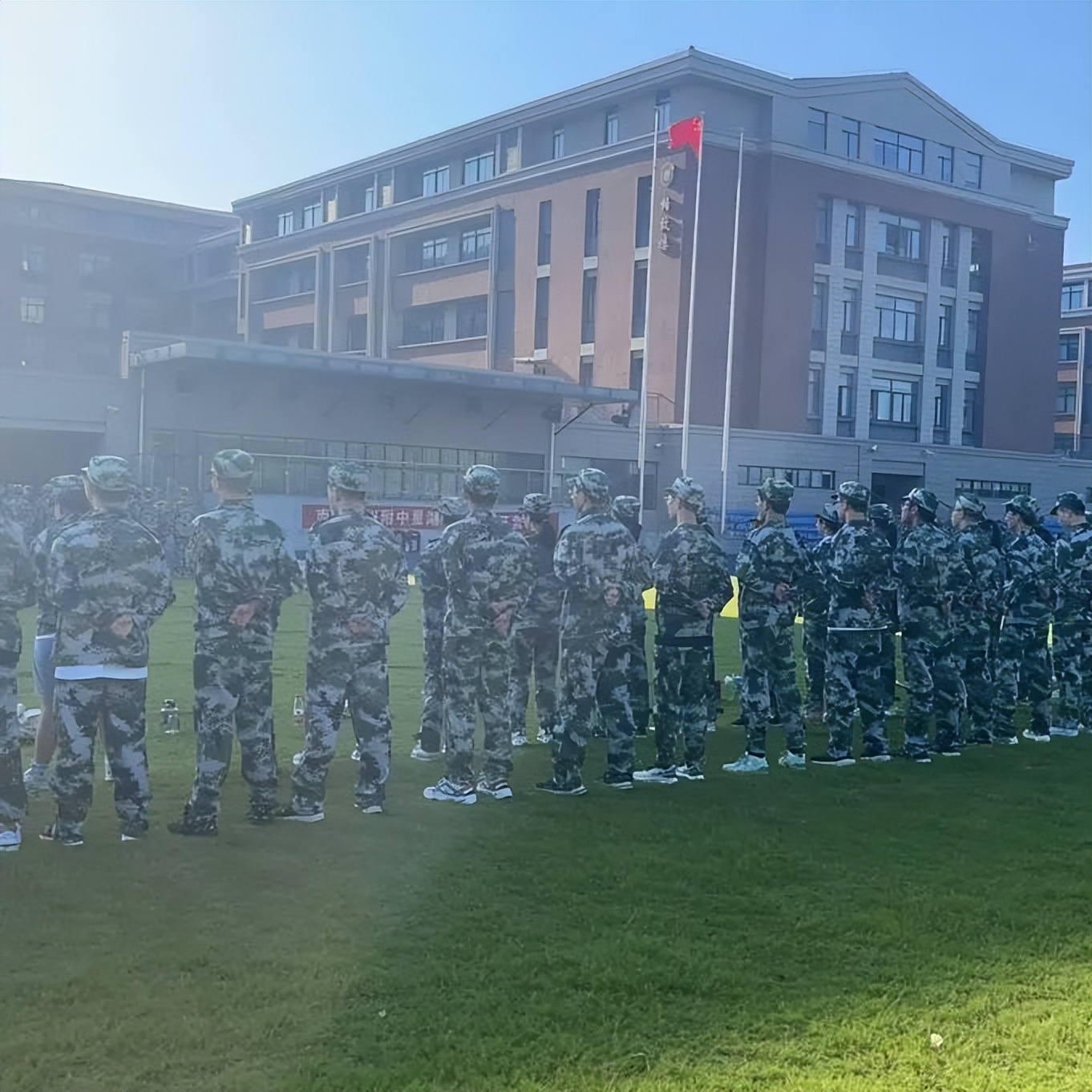 高标准军训,威武霸气的军训