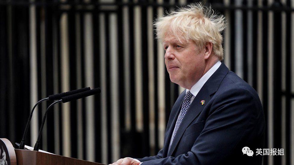 加拿大总理放弃“长发*男美**”人设,剪硬汉发型太辣眼被全网群嘲?