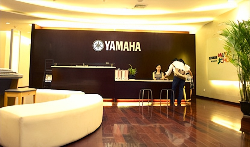 雅马哈钢琴多少钱一台,成都买钢琴到哪里比较好