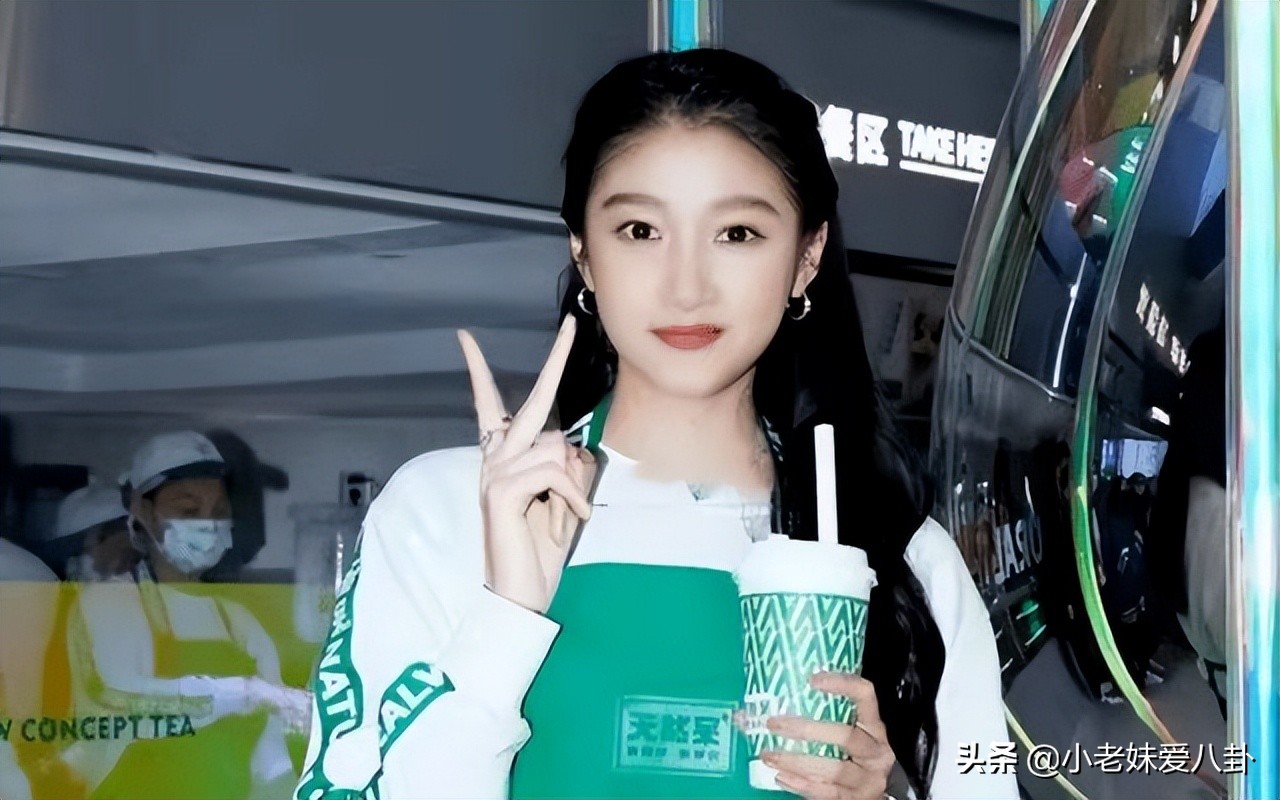 关晓彤和鹿晗之前辟谣过吗,关晓彤开奶茶店鹿晗去了吗