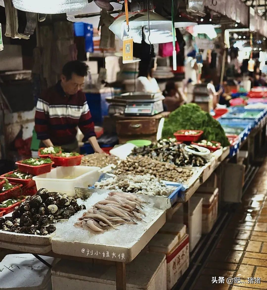 周润发刘德华感动视频,周润发惊呆大陆的视频