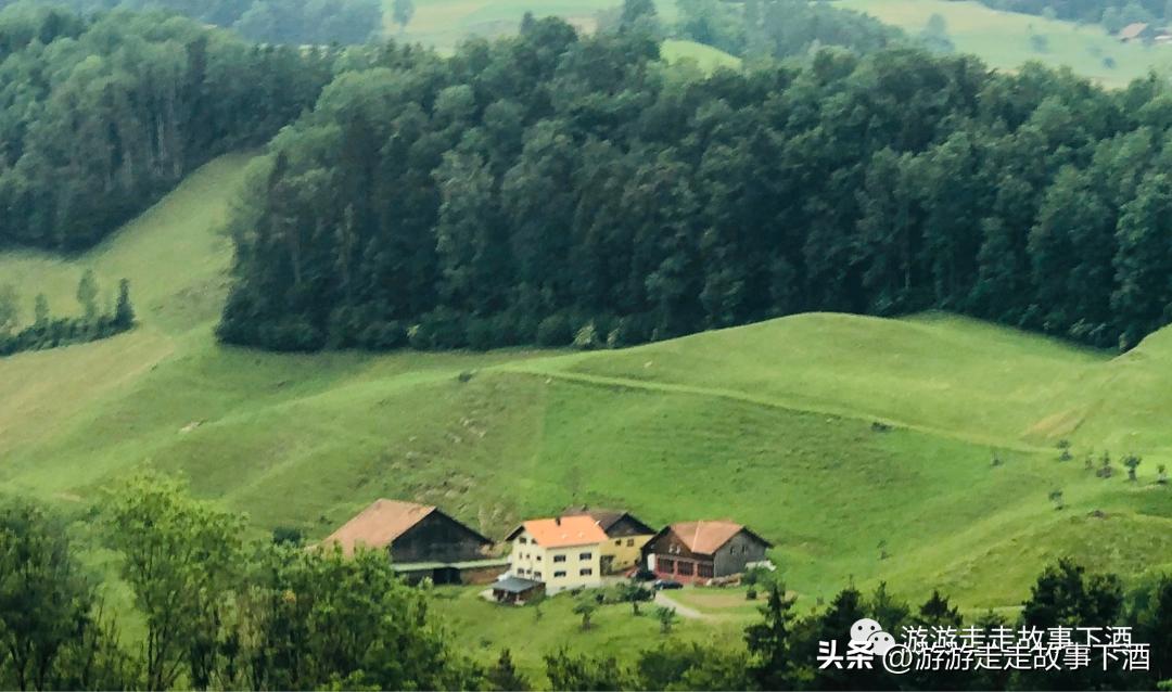 欧洲瑞士旅游线路,卢塞恩金色山口观光火车