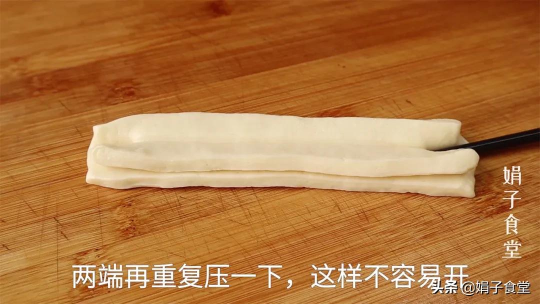 早上只需五分钟在家自制大油条,怎样能做出又软又脆油条