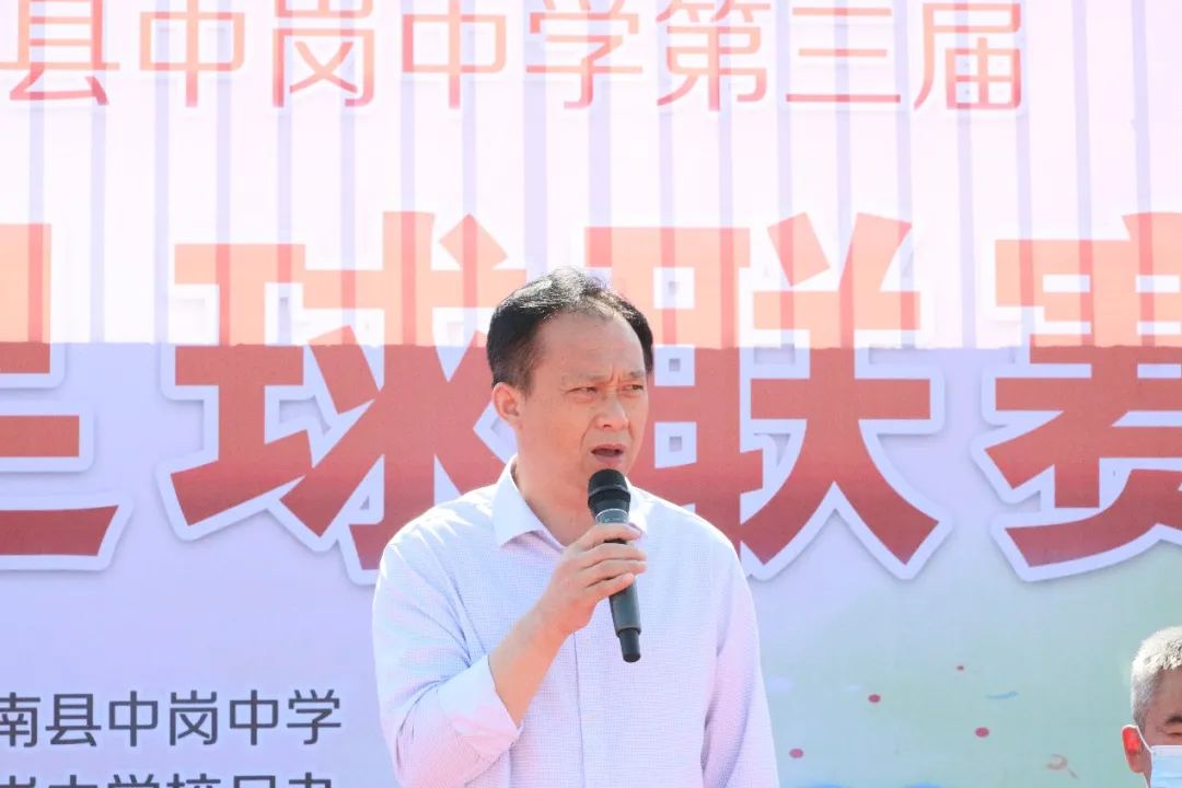 第二届校园足球赛拉开帷幕,阜南县第三届青少年校园足球联赛