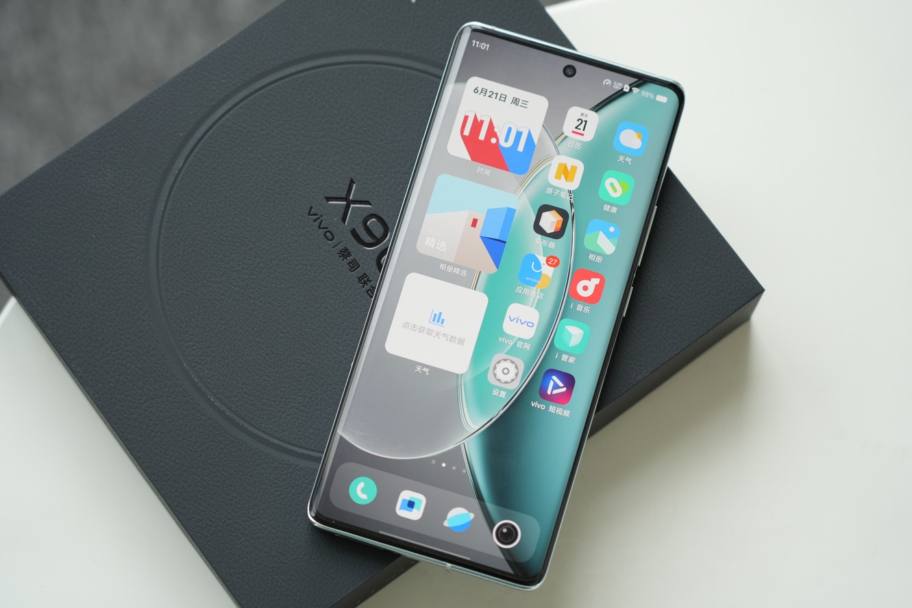 vivoy53s天玑900评测,vivox90s手机评测