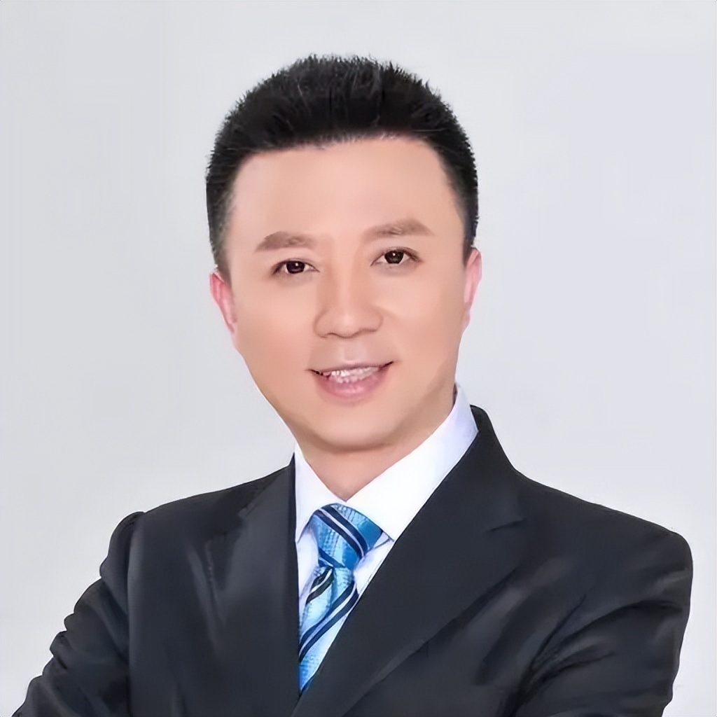 新闻联播潘涛年轻照片,新闻联播潘涛是哪年出生