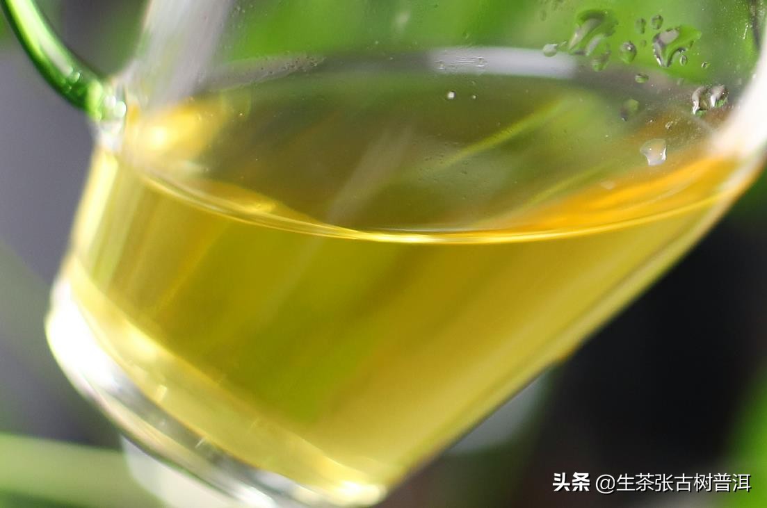 普洱茶闻起来有烟香,普洱茶闻起来有柠檬味道