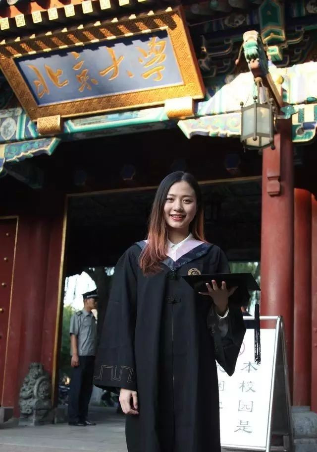 和杨紫对戏,和杨紫同台唱歌