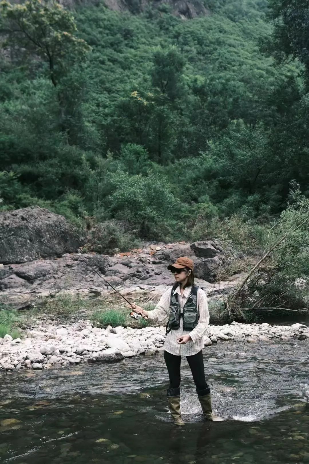 新手学钓鱼应该用什么鱼饵,想学钓鱼如何入门
