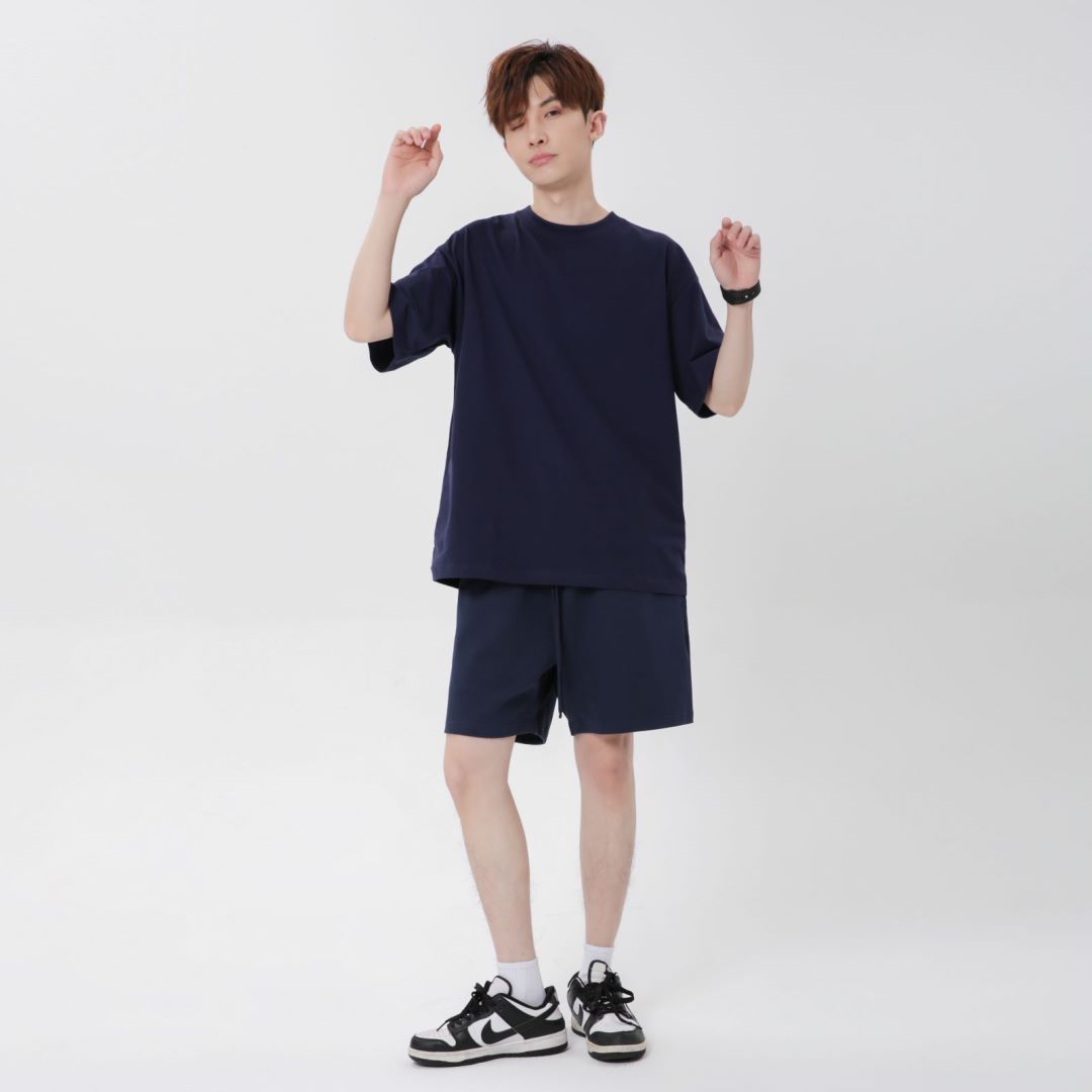 重磅t恤是越重越好吗,品牌t恤为什么手感好