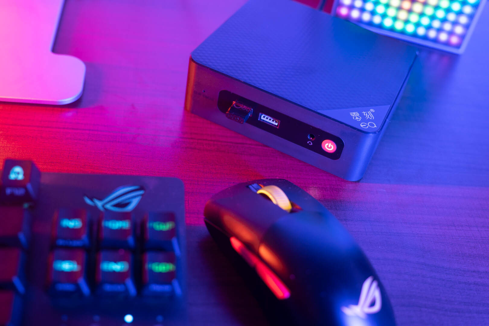 零刻eq12小主机评测,零刻eq12迷你主机评测