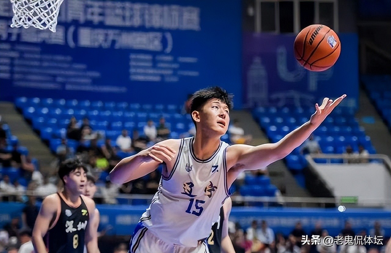 杨鸣接手辽篮后的变化,辽篮小将有望成长吗