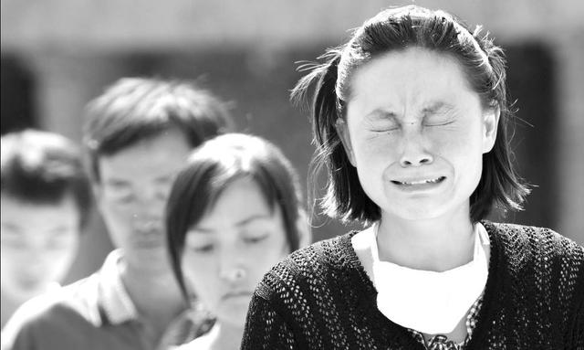 十年为岳母花20万，*迁拆**两百万岳母一句“女儿是外人”，女婿赶人