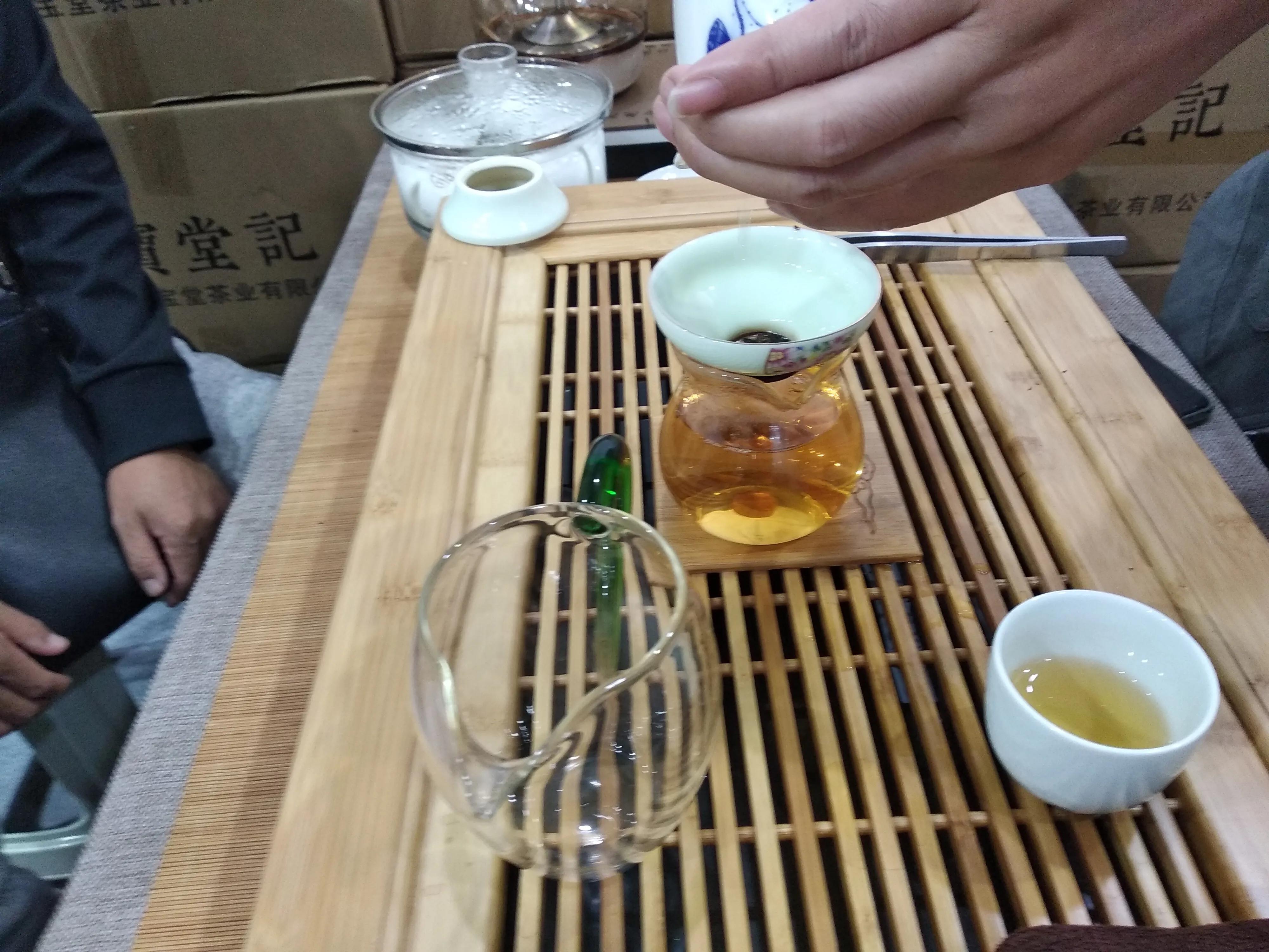 绿茶应该用多少℃的水冲泡最佳,绿茶最适宜冲泡时间是多少
