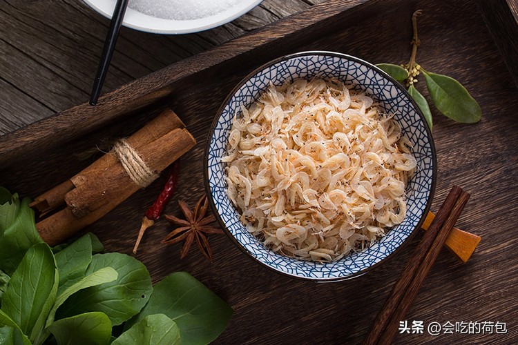 适合老年人吃不贵又有营养的食物,中老年人吃虾米好还是吃虾皮好