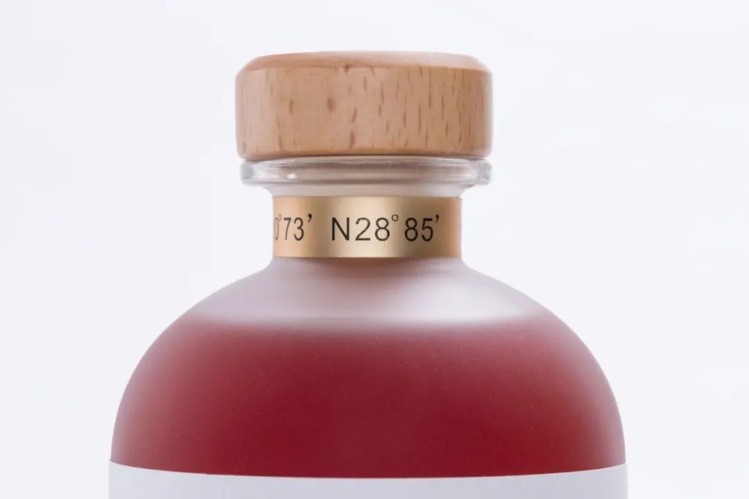 简约化酒包装设计图片,这些酒包装设计太上头了