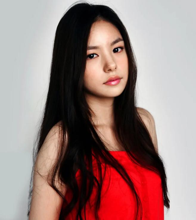 朴敏英近期整容对比,朴敏英整容进化史都做了哪些项目