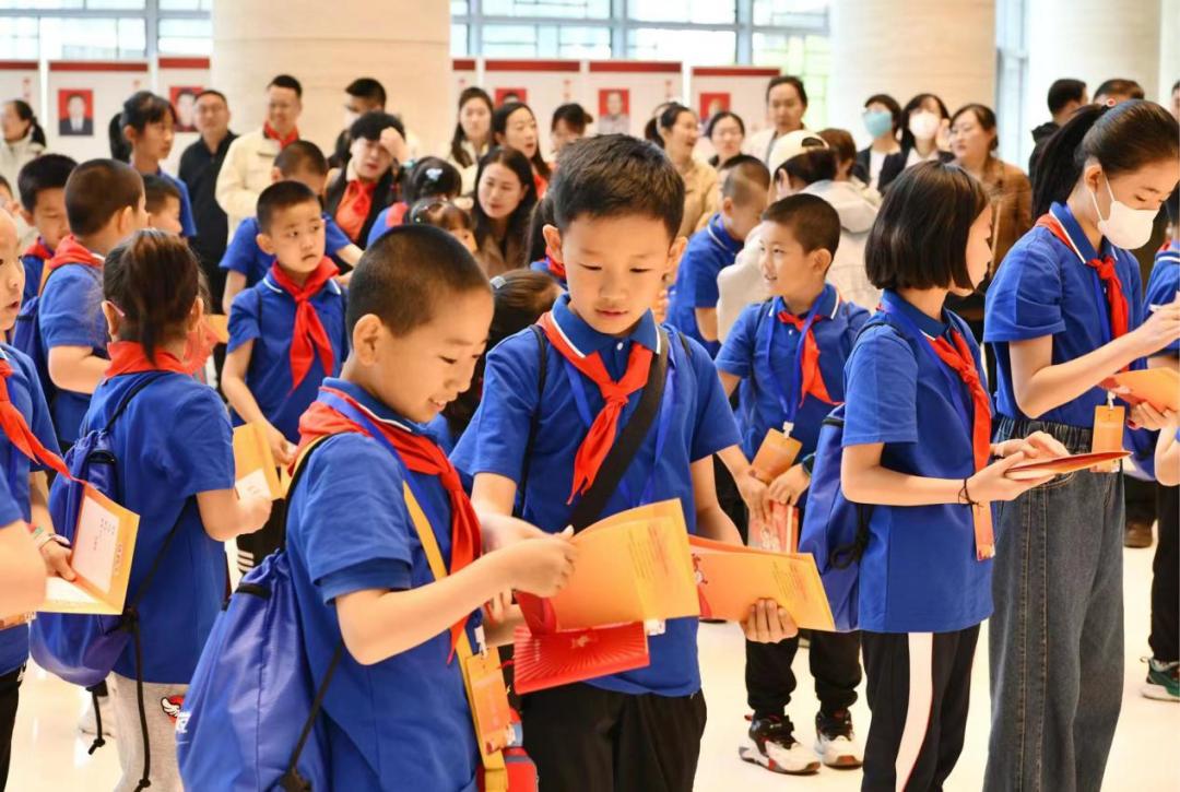 少先队活动课我是小小石榴籽,小小石榴籽少先队活动案例