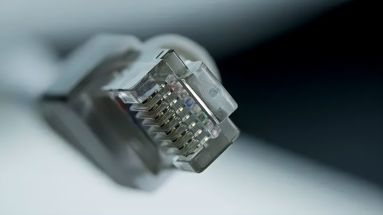 电脑开机如何跳过bios自检,电脑开机风扇转动无自检无法开机