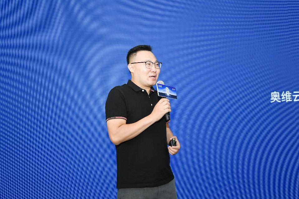 澳柯玛新一代家用立式冷柜发布会,澳柯玛风冷无霜智能冷柜温度调整