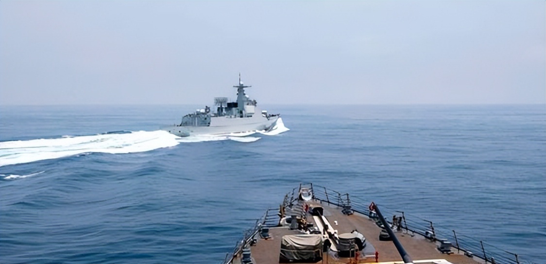 苏州舰与美舰相距多远,双方航母相距多远为安全距离