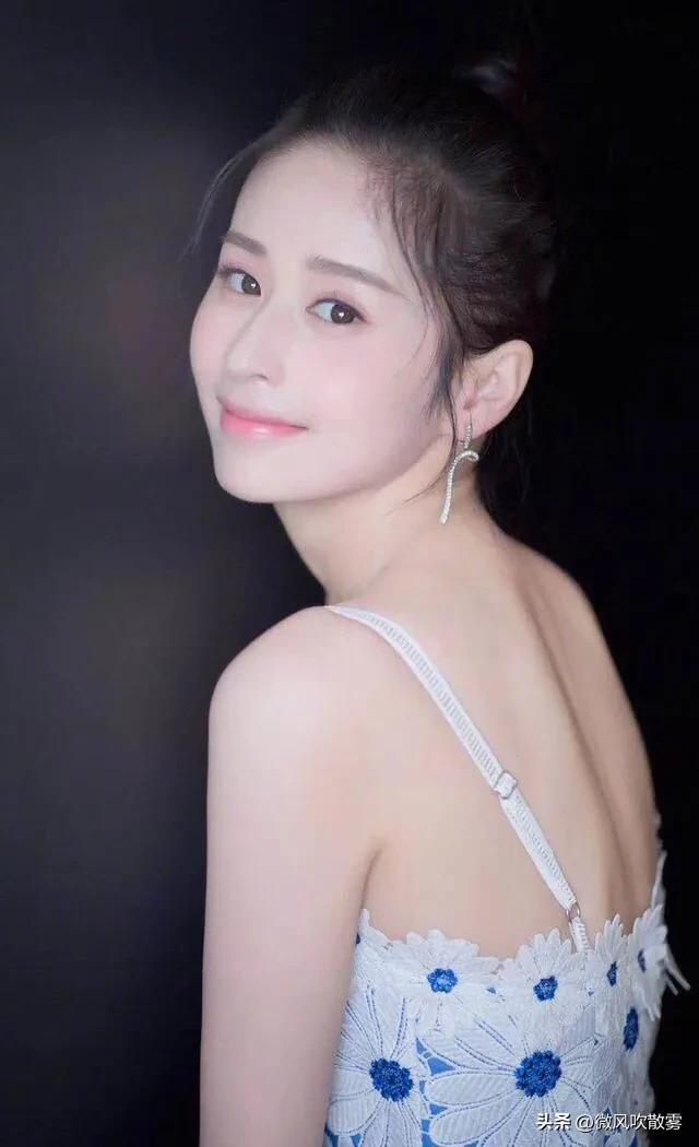 足球宝贝明星身材,足球宝贝明星刚出道照片