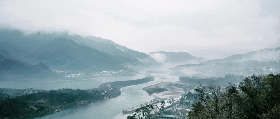 成都周边玩水的地方适合小孩,成都可以玩陆地又可以玩水的地方