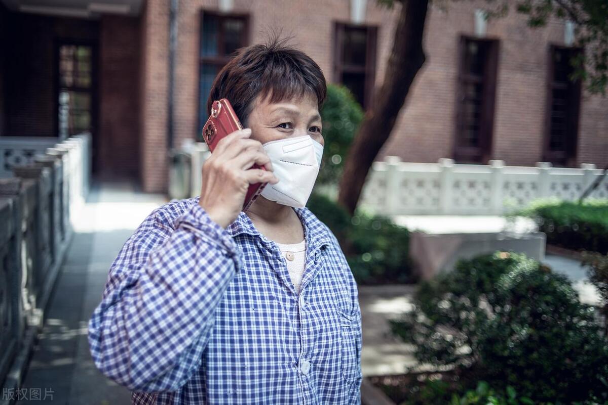 2万多的金手镯丢了心痛,金镯子丢了三千多