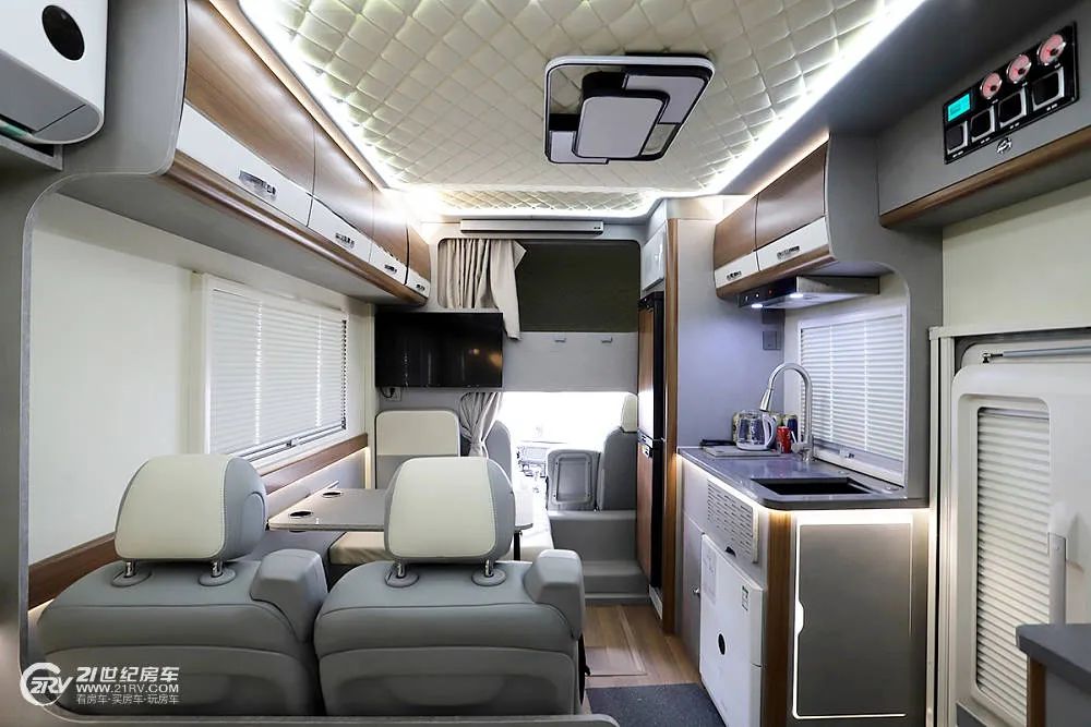 菲天房车混动一号配置,菲天一号混动轻卡房车