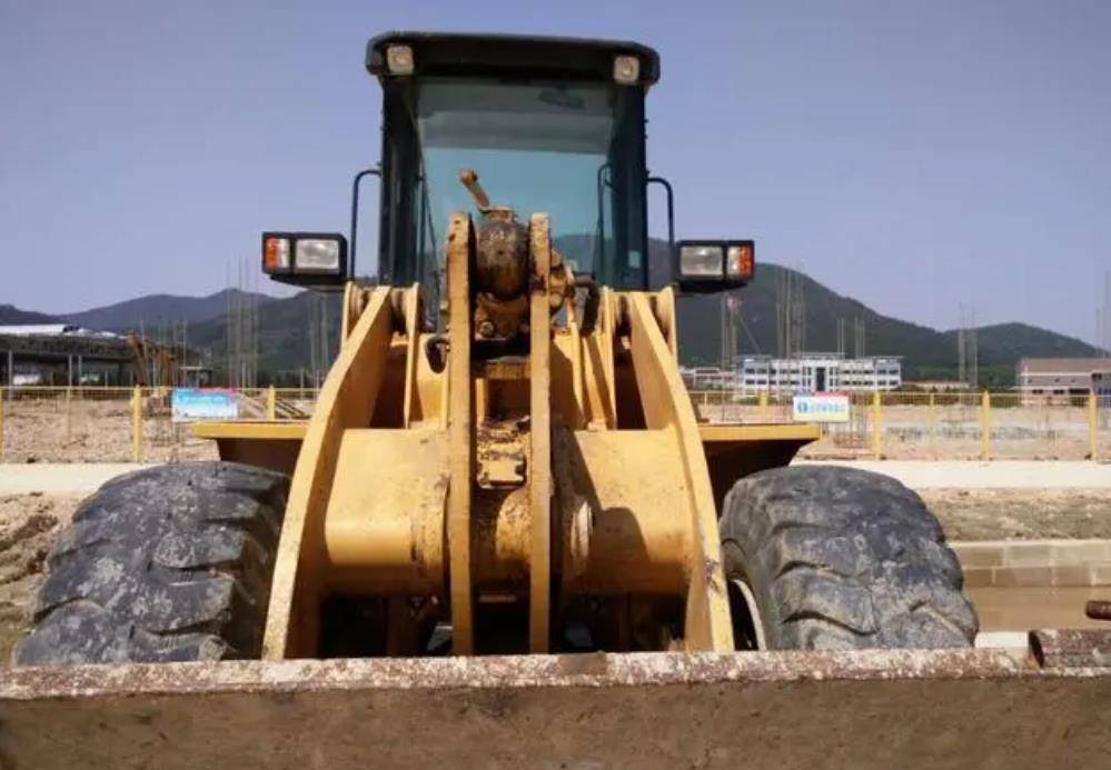 叉车工招聘信息四川,今日最新招聘叉车司机工作信息