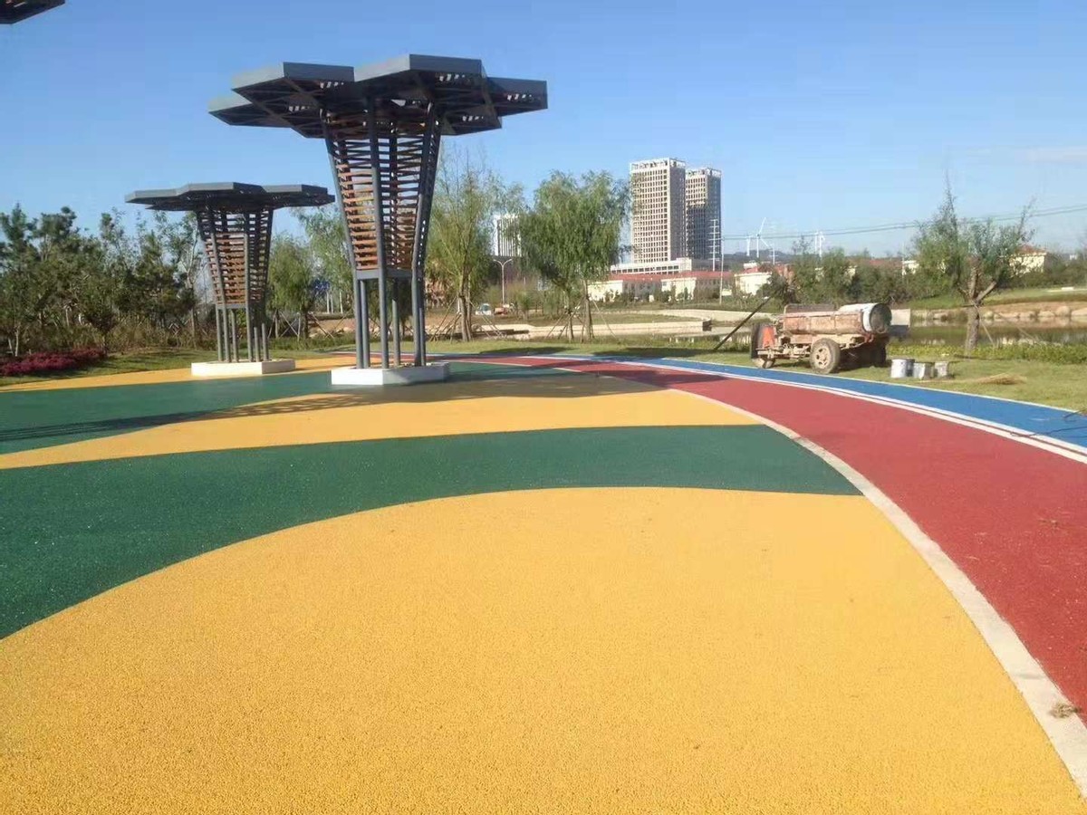 正宗彩色混凝土主要功能与优势,彩色混凝土弊端