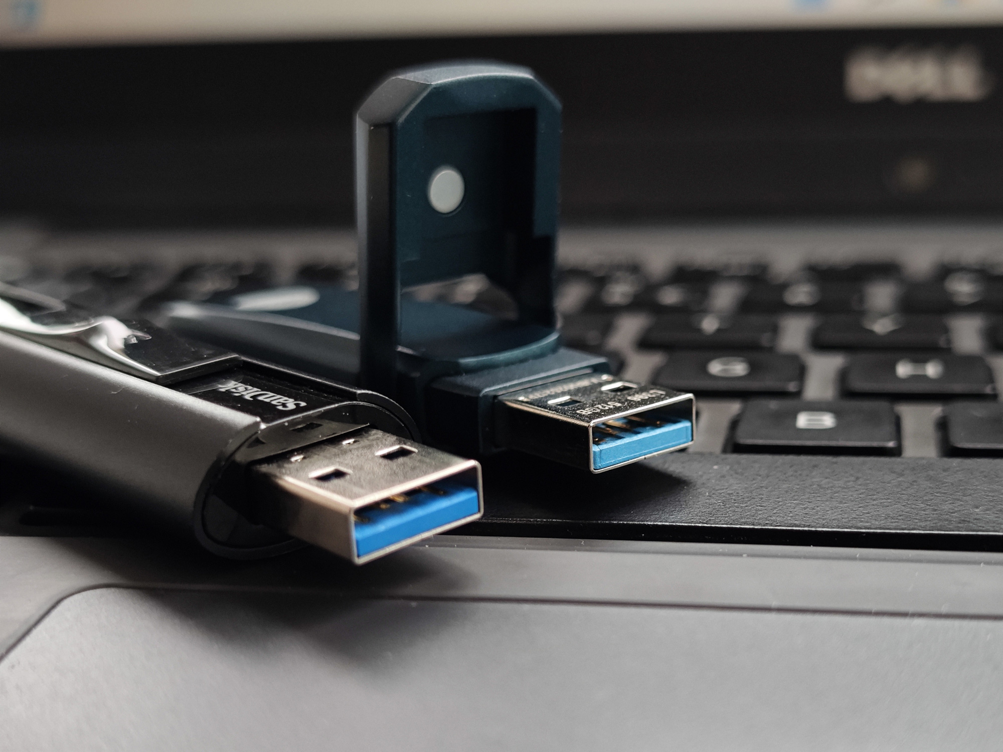 移动u盘和固态u盘有什么区别,固态u盘和普通u盘音质对比