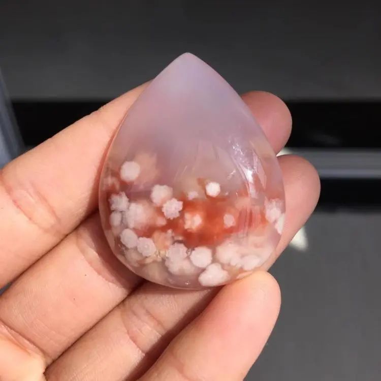 戈壁之花玛瑙,特别圆的戈壁玛瑙