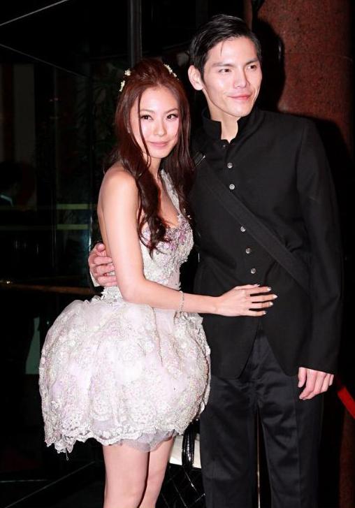 令向太恐慌的黄婉佩：弃亿万富豪狂追向佐，若上位成功，向太凄凉