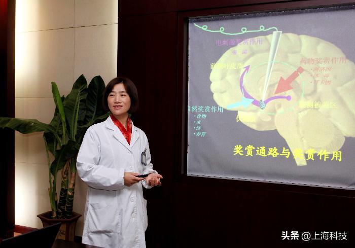 容易“成瘾”的网络时代，她是来自600号的心灵“摆渡”人|最美@赵敏