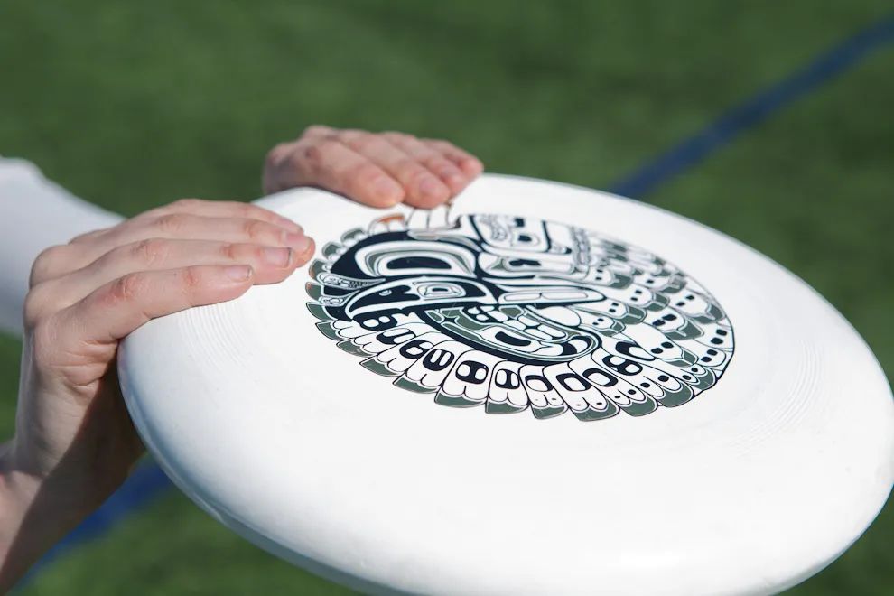 和儿童怎么玩飞盘,和小孩一起玩飞盘的歌曲