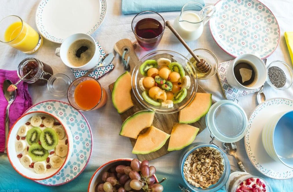 雄性激素脱发和雄激素的关系,男性雄性激素旺盛会导致衰老快吗