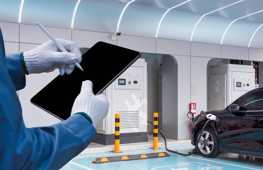 插电混动车真的省油不省钱吗,插电式混动车这样开最省油