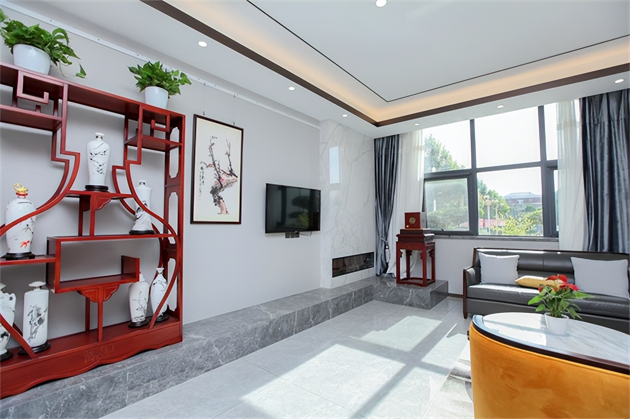 适合送礼高端文创礼品，89600元五粮液股份52度春夏秋冬名家名酒