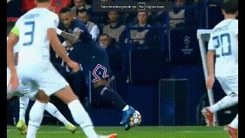 内马尔单刀不进,2018世界杯巴西内马尔彩虹过人